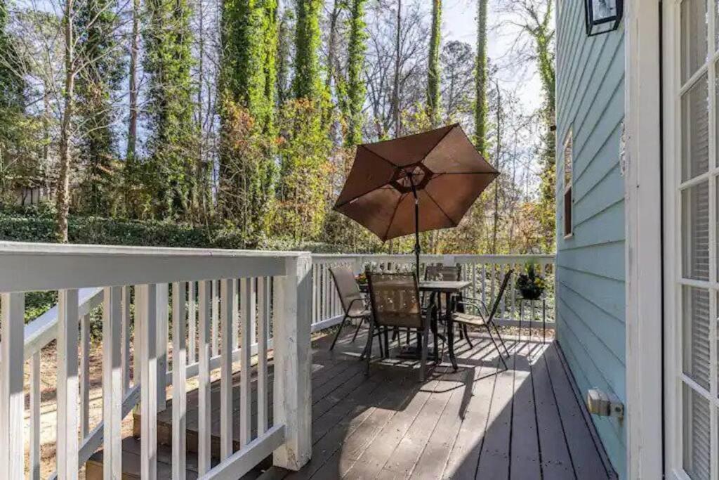 Stylish Cozi Abode Of Atlanta Exterior foto